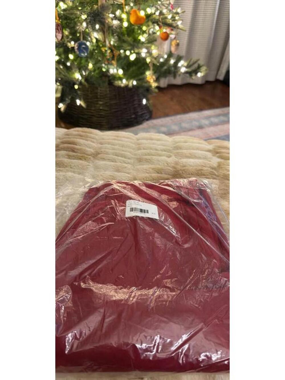 Taylor Swift Swiftie Red Sweat Pants XS - Picture 2 of 4